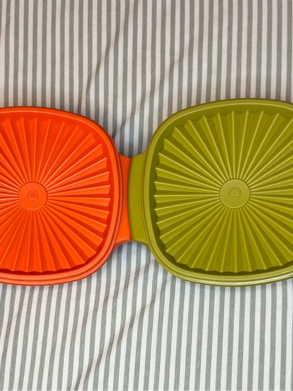 Vintage Orange and Olive Green Servalier Tupperware bowls.